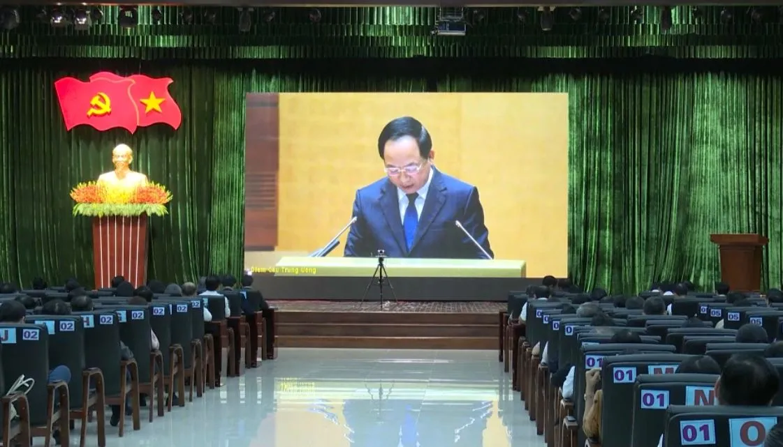 Hội nghị trực tuyến nghi&ecirc;n cứu, học tập, qu&aacute;n triệt, triển khai Nghị quyết số 79, 80- Ảnh 1.