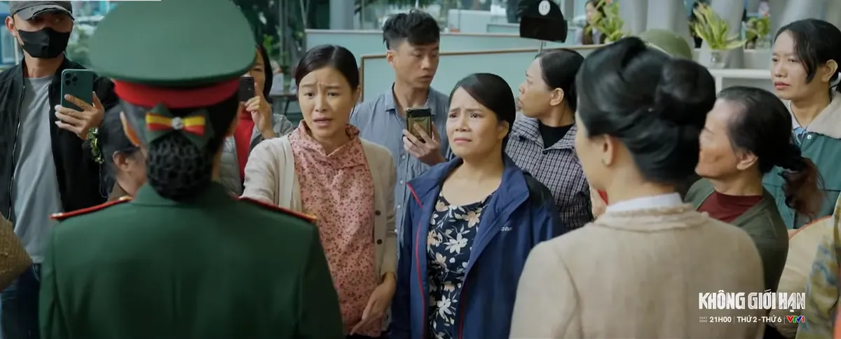 Không giới hạn - Tập 13: Sóng gió ập đến, Phúc nhận được yêu cầu "khó đỡ" của vợ- Ảnh 2. Không giới hạn - Tập 13: Sóng gió ập đến, Phúc nhận được yêu cầu "khó đỡ" của vợ- Ảnh 2.