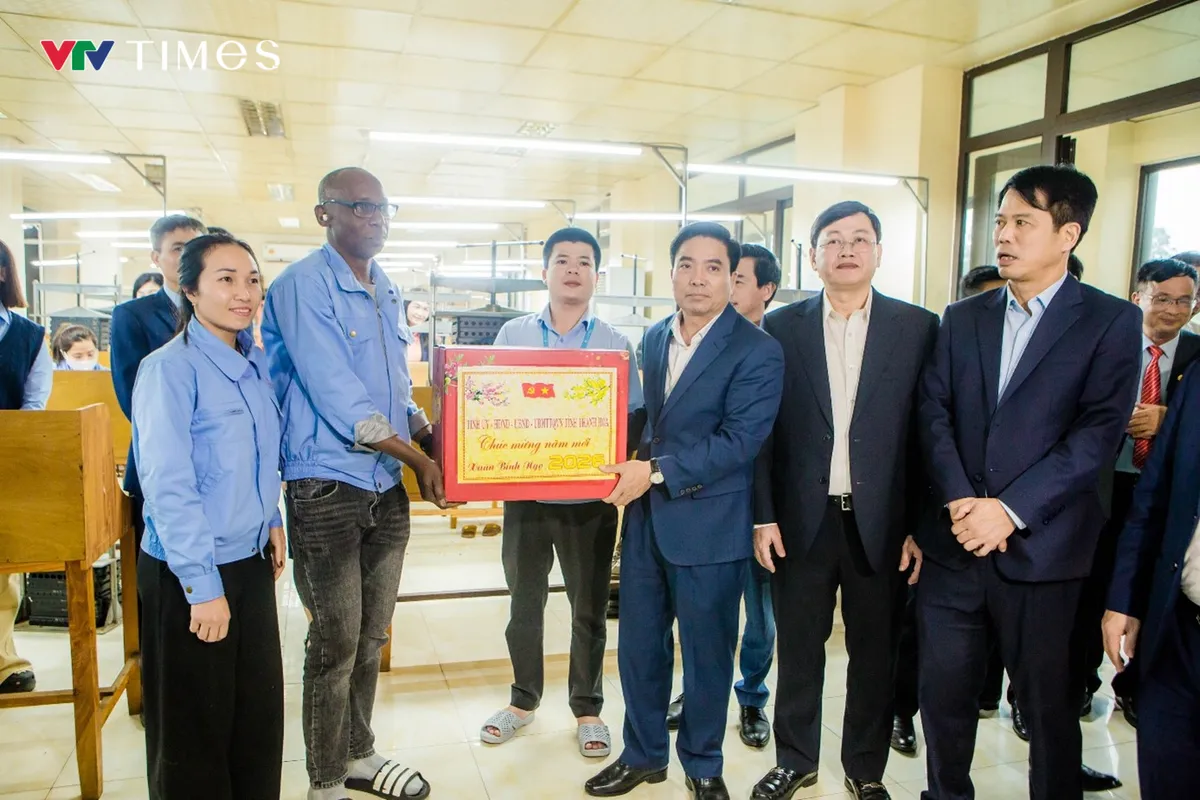 B&iacute; thư Tỉnh ủy Thanh H&oacute;a Nguyễn Do&atilde;n Anh thăm, chỉ đạo sản xuất đầu xu&acirc;n  - Ảnh 3.