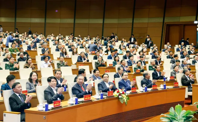 Học tập, qu&aacute;n triệt v&agrave; triển khai thực hiện Nghị quyết số 79 v&agrave; Nghị quyết số 80 - Ảnh 2.