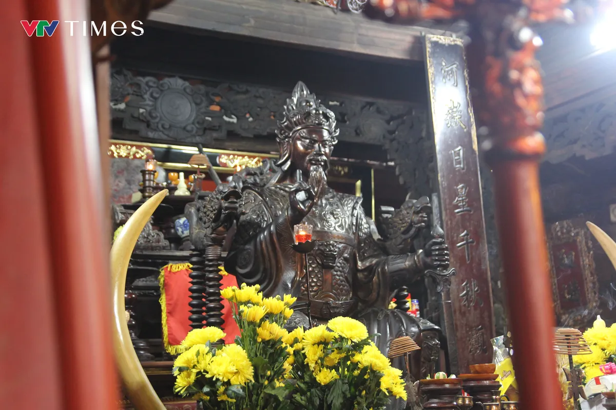 Chi&ecirc;m ngưỡng kiến tr&uacute;c đặc biệt của ng&ocirc;i đền gần 600 tuổi ở xứ Nghệ - Ảnh 4.