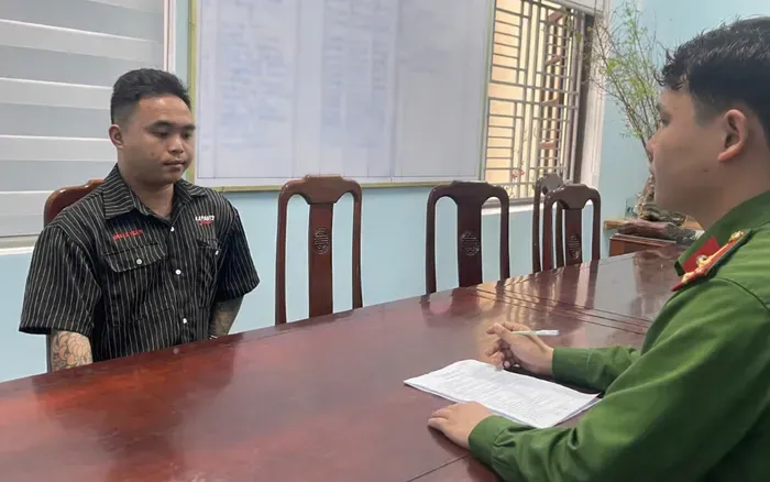 Giả danh c&ocirc;ng an &ldquo;giải quyết d&acirc;n sự&rdquo;, thanh ni&ecirc;n ở Huế lừa nạn nh&acirc;n h&agrave;ng triệu đồng- Ảnh 1.