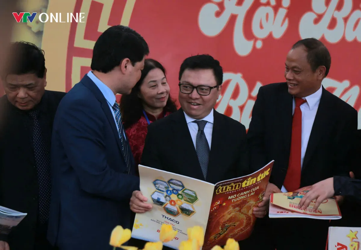 Ba Bể lung linh sắc màu ngày hội xuân - Ảnh 4.