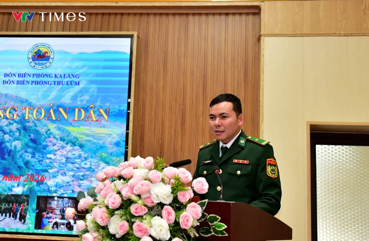 Lai Ch&acirc;u: Ng&agrave;y hội Bi&ecirc;n ph&ograve;ng to&agrave;n d&acirc;n gắn với tuy&ecirc;n truyền về ng&agrave;y hội non s&ocirc;ng tại x&atilde; Thu Lũm - Ảnh 2.