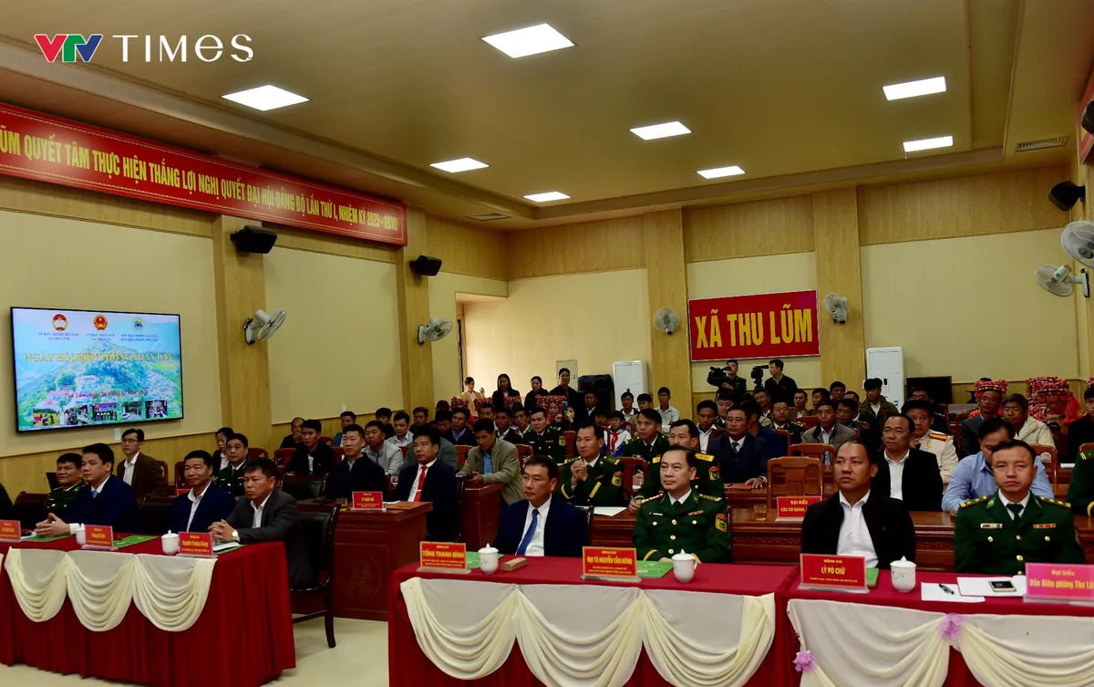 Lai Ch&acirc;u: Ng&agrave;y hội Bi&ecirc;n ph&ograve;ng to&agrave;n d&acirc;n gắn với tuy&ecirc;n truyền về ng&agrave;y hội non s&ocirc;ng tại x&atilde; Thu Lũm - Ảnh 1.