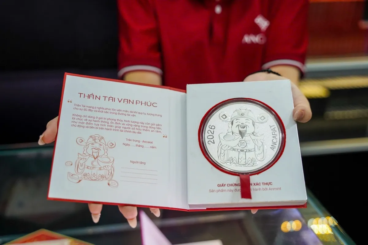 Gi&aacute; bạc h&ocirc;m nay 27/2: Bạc trong nước tăng nhẹ- Ảnh 1.