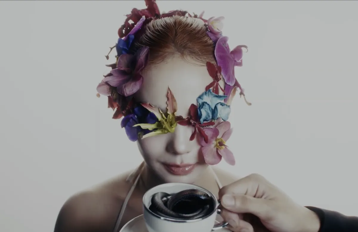 Minh Hằng phát hành MV “khủng” ngay đầu năm mới - Ảnh 2.