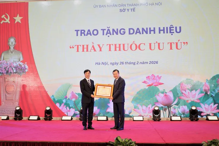 Y tế Thủ đ&ocirc; tăng tốc chuyển đổi số để tạo đột ph&aacute;.- Ảnh 2.