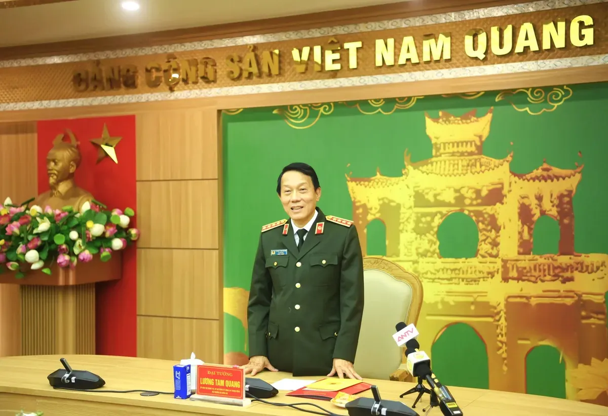 Đại tướng Lương Tam Quang ch&uacute;c Tết, đề nghị Hưng Y&ecirc;n trở th&agrave;nh cực tăng trưởng ph&iacute;a Bắc- Ảnh 1.