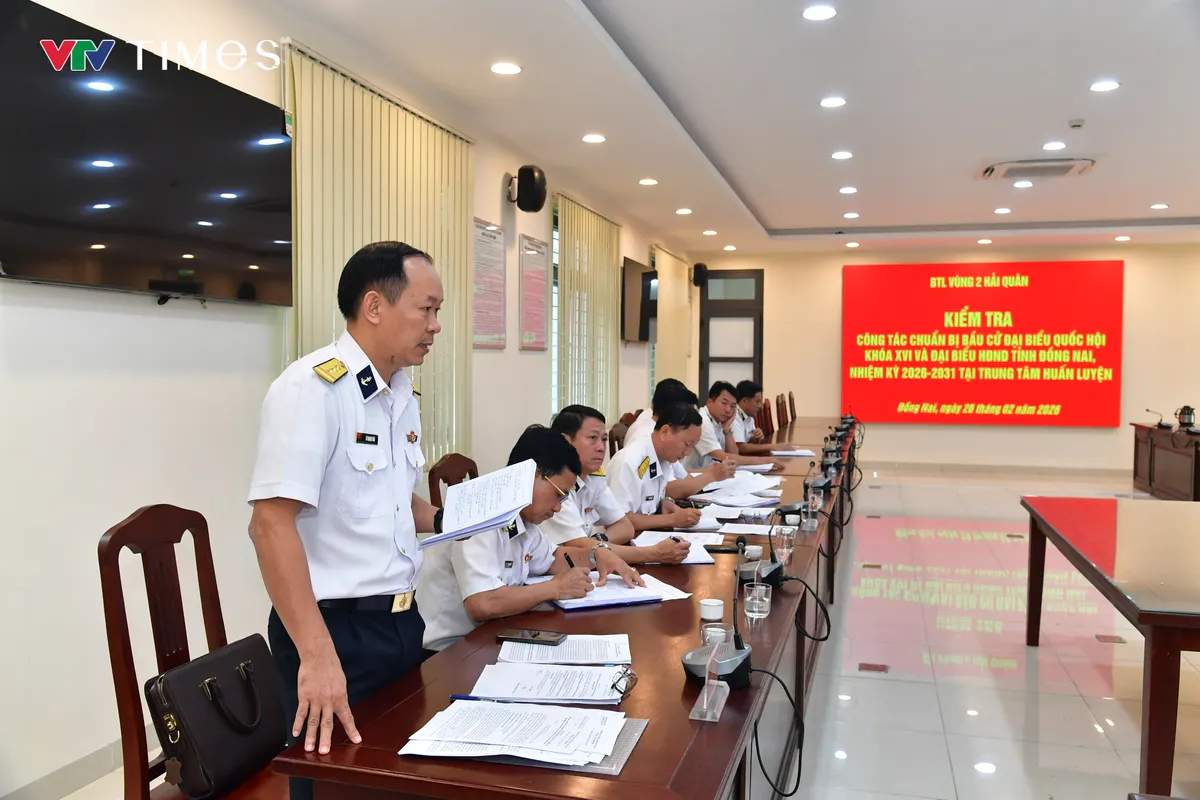 Vùng 2 Hải quân bảo đảm tổ chức bầu cử chặt chẽ, đúng quy định - Ảnh 1.