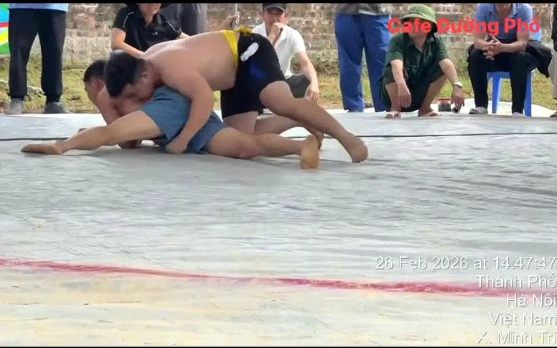 Đô vật không may gặp chấn thương nghiêm trọng, dẫn đến gãy cổ và tử vong.