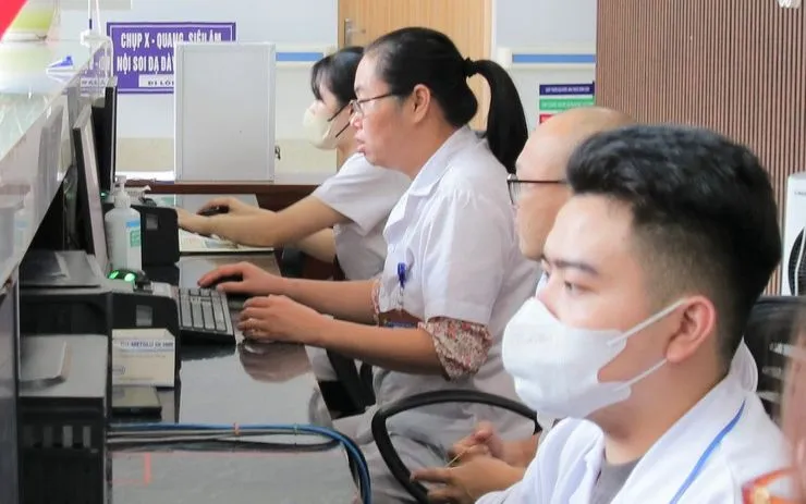 Tăng cường công tác đào tạo, tập huấn công nghệ thông tin cho cán bộ y tế. Ảnh: Sở Y tế Hà Nội