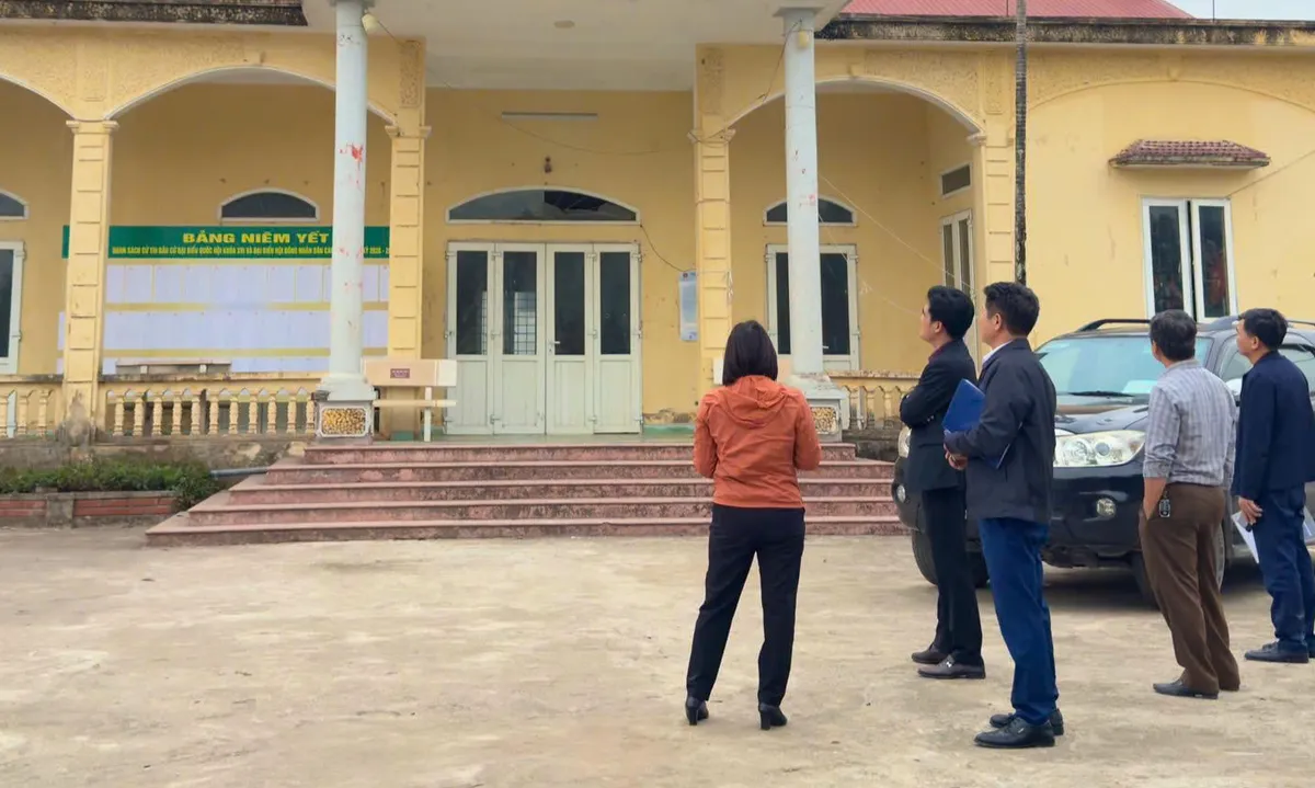 Hương Sơn (Hà Nội): Rộn ràng không khí lễ hội chùa Hương và chuẩn bị ngày hội bầu cử - Ảnh 2.