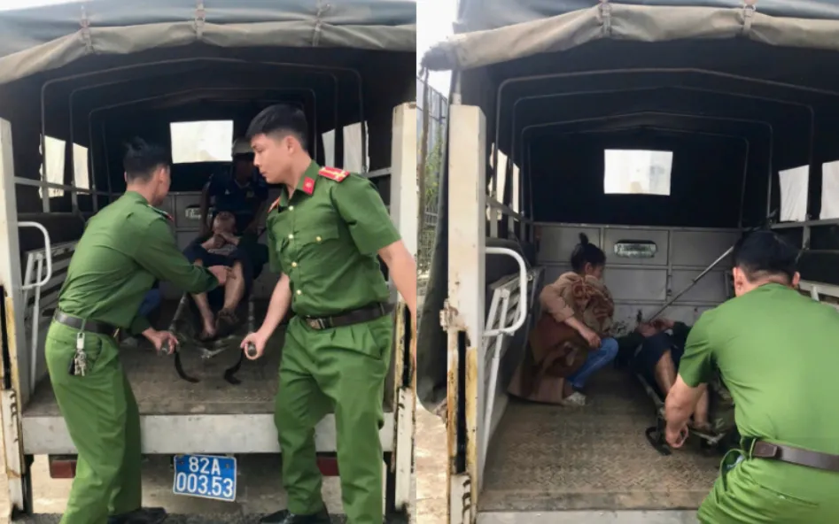 Công an xã sử dụng phương tiện chuyên dụng đưa nạn nhân đi cấp cứu.