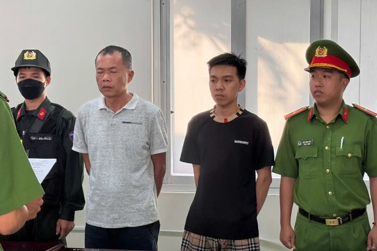 TP Hồ Ch&iacute; Minh: Khởi tố chủ qu&aacute;n cơm ni&ecirc;u v&agrave; đầu bếp đ&aacute;nh du kh&aacute;ch ở Vũng T&agrave;u- Ảnh 1.