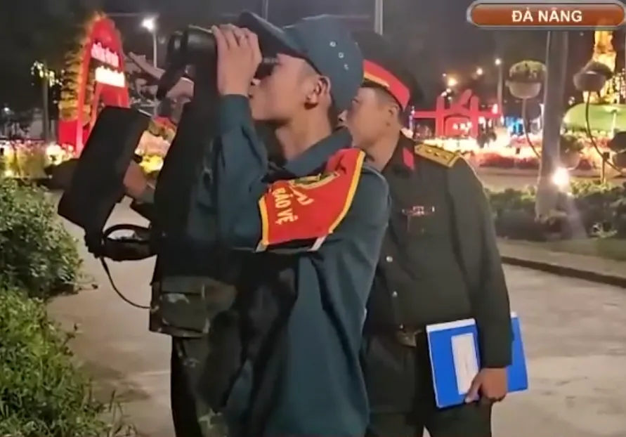 Tăng cường gi&aacute;m s&aacute;t thiết bị bay kh&ocirc;ng người l&aacute;i để bảo đảm an to&agrave;n h&agrave;ng kh&ocirc;ng tại Đ&agrave; Nẵng- Ảnh 3.