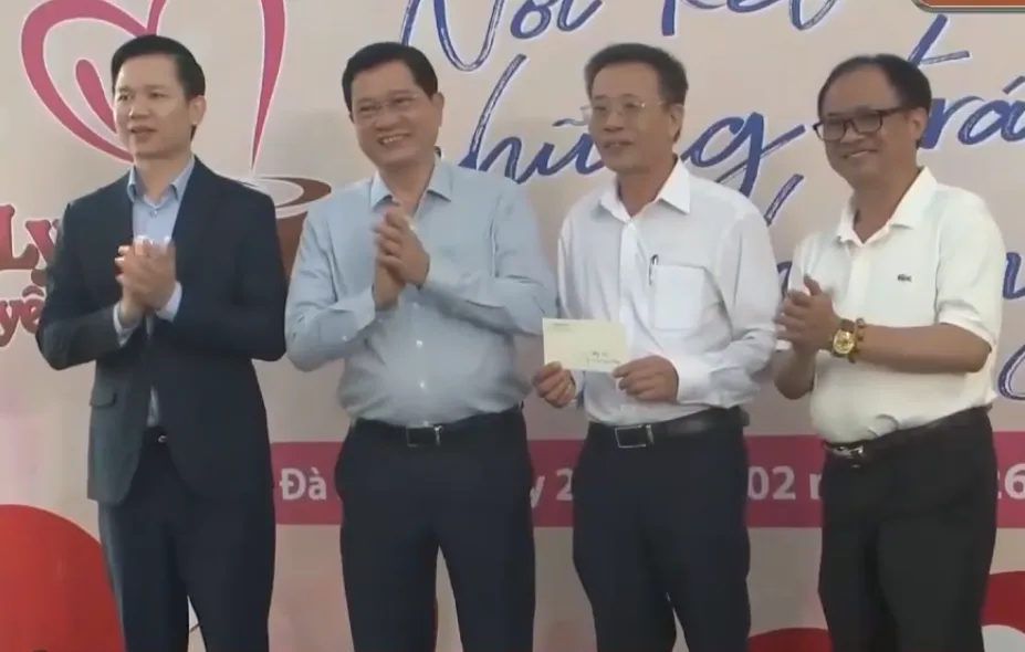 Lan tỏa sức sống b&aacute;o ch&iacute; những ng&agrave;y đầu năm tại Đ&agrave; Nẵng- Ảnh 2.