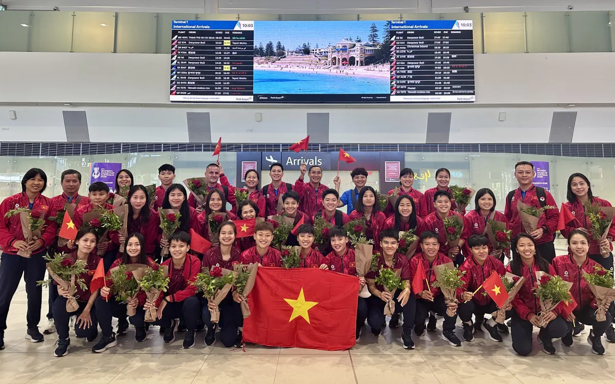 Sáng 28/2, các cầu thủ ĐT nữ Việt Nam đã đặt chân tới sân bay ở TP Perth, Australia để chuẩn bị cho VCK Asian Cup 2026.