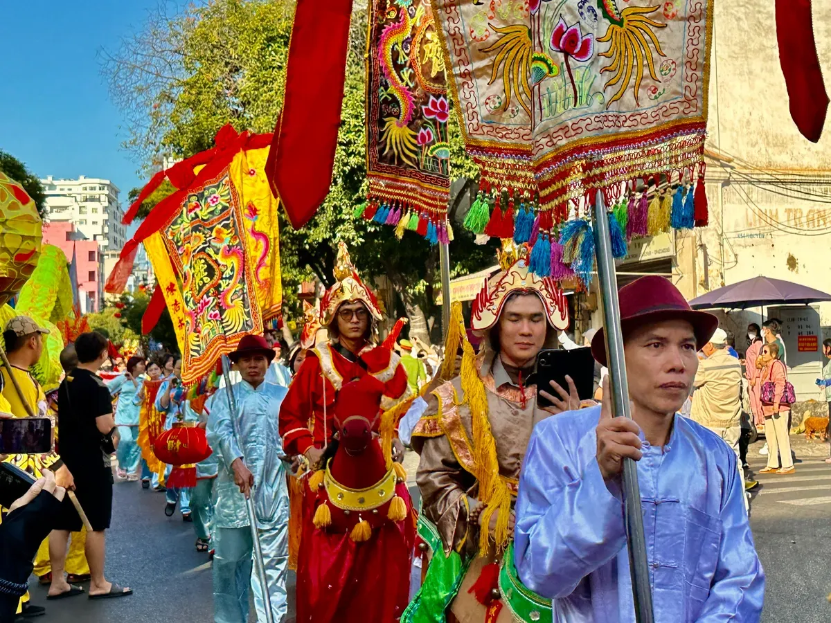 5 lễ hội Rằm th&aacute;ng Gi&ecirc;ng đặc sắc của v&ugrave;ng đất Nam Bộ- Ảnh 6.