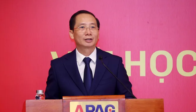 Thủ tướng: Quản trị h&agrave;nh ch&iacute;nh c&ocirc;ng giữ vị tr&iacute; bản lề trong to&agrave;n bộ tiến tr&igrave;nh ph&aacute;t triển - Ảnh 1.