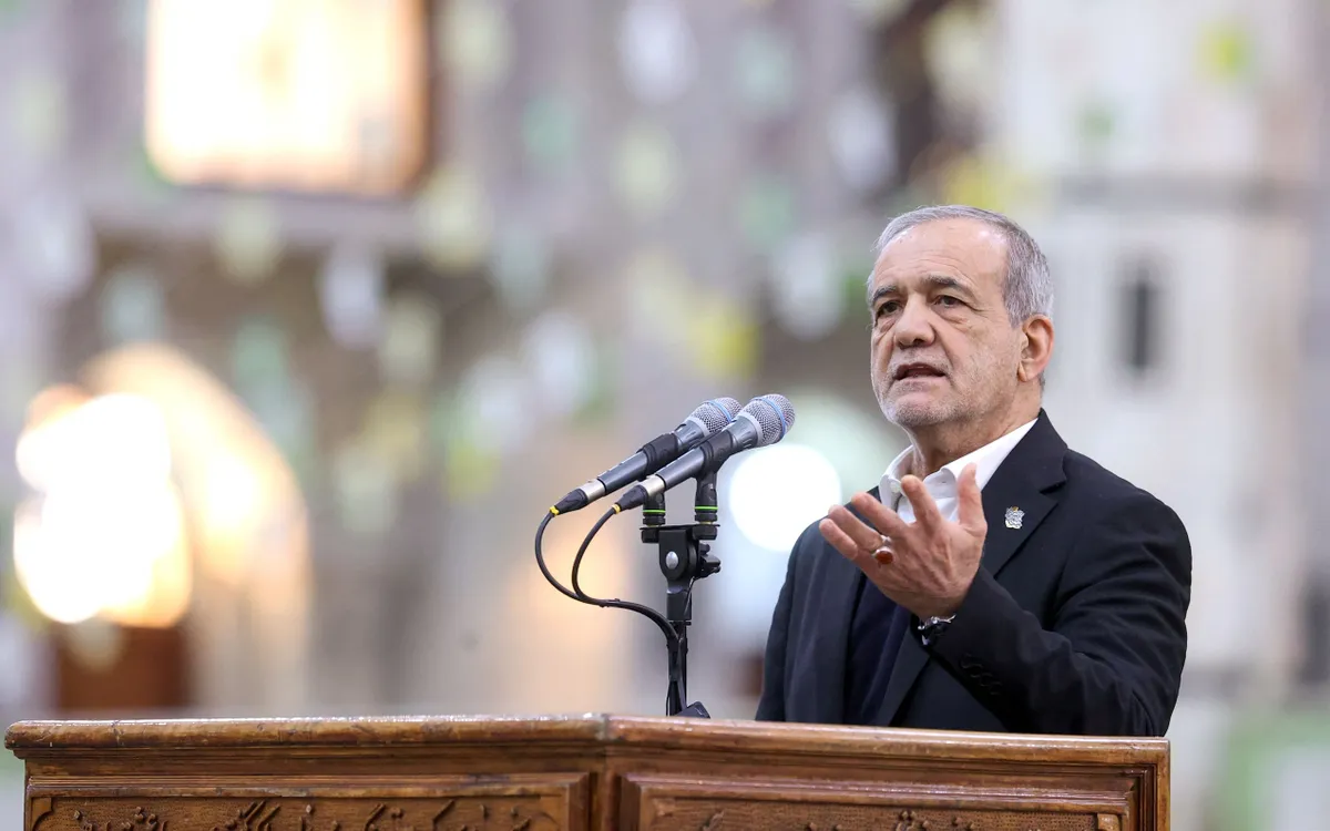 Tổng thống Iran Masoud Pezeshkian (Ảnh: AFP)