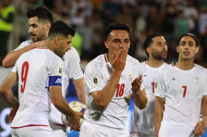 Iran c&acirc;n nhắc khả năng r&uacute;t khỏi World Cup 2026 sau biến động ch&iacute;nh trị- Ảnh 1.
