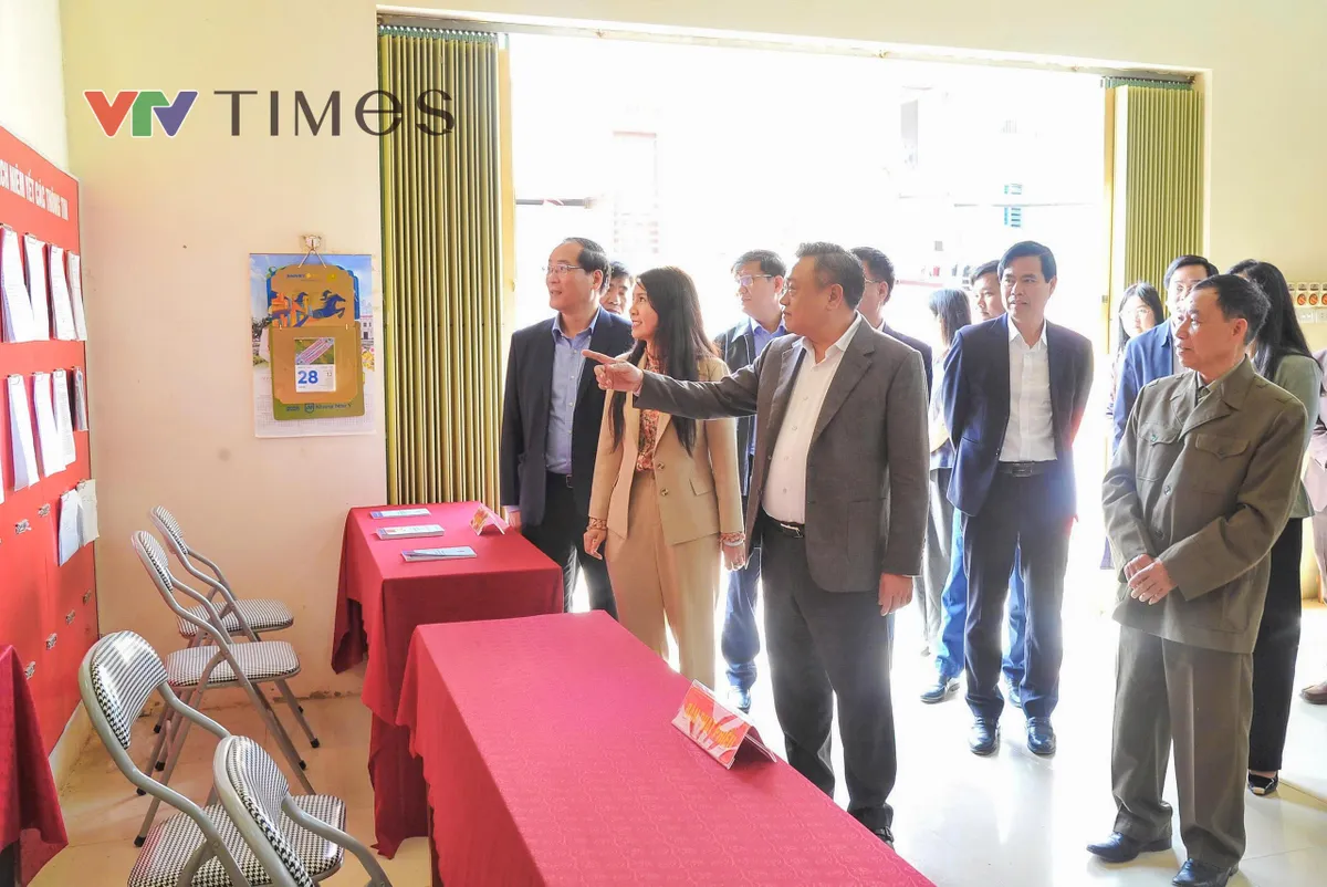 Lạng Sơn: Kiểm tra c&ocirc;ng t&aacute;c chuẩn bị bầu cử tại 2 x&atilde; Lộc B&igrave;nh v&agrave; Mẫu Sơn - Ảnh 1.