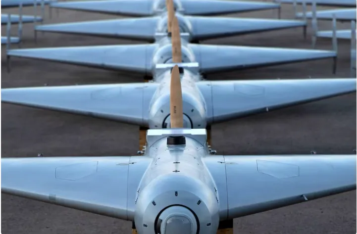 Mỹ lần đầu tiên sử dụng UAV cảm tử một chiều trong cuộc tấn công vào Iran- Ảnh 1. Mỹ lần đầu tiên sử dụng UAV cảm tử một chiều trong cuộc tấn công vào Iran- Ảnh 1.