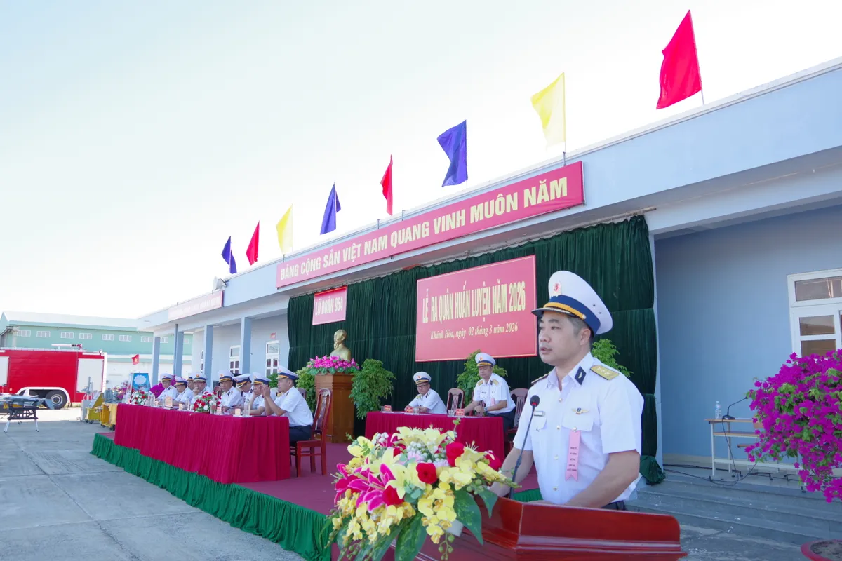 Lữ đo&agrave;n Kh&ocirc;ng qu&acirc;n Hải qu&acirc;n 954 ra qu&acirc;n huấn luyện: Sẵn s&agrave;ng l&agrave;m chủ bầu trời, bảo vệ vững chắc biển đảo- Ảnh 2.