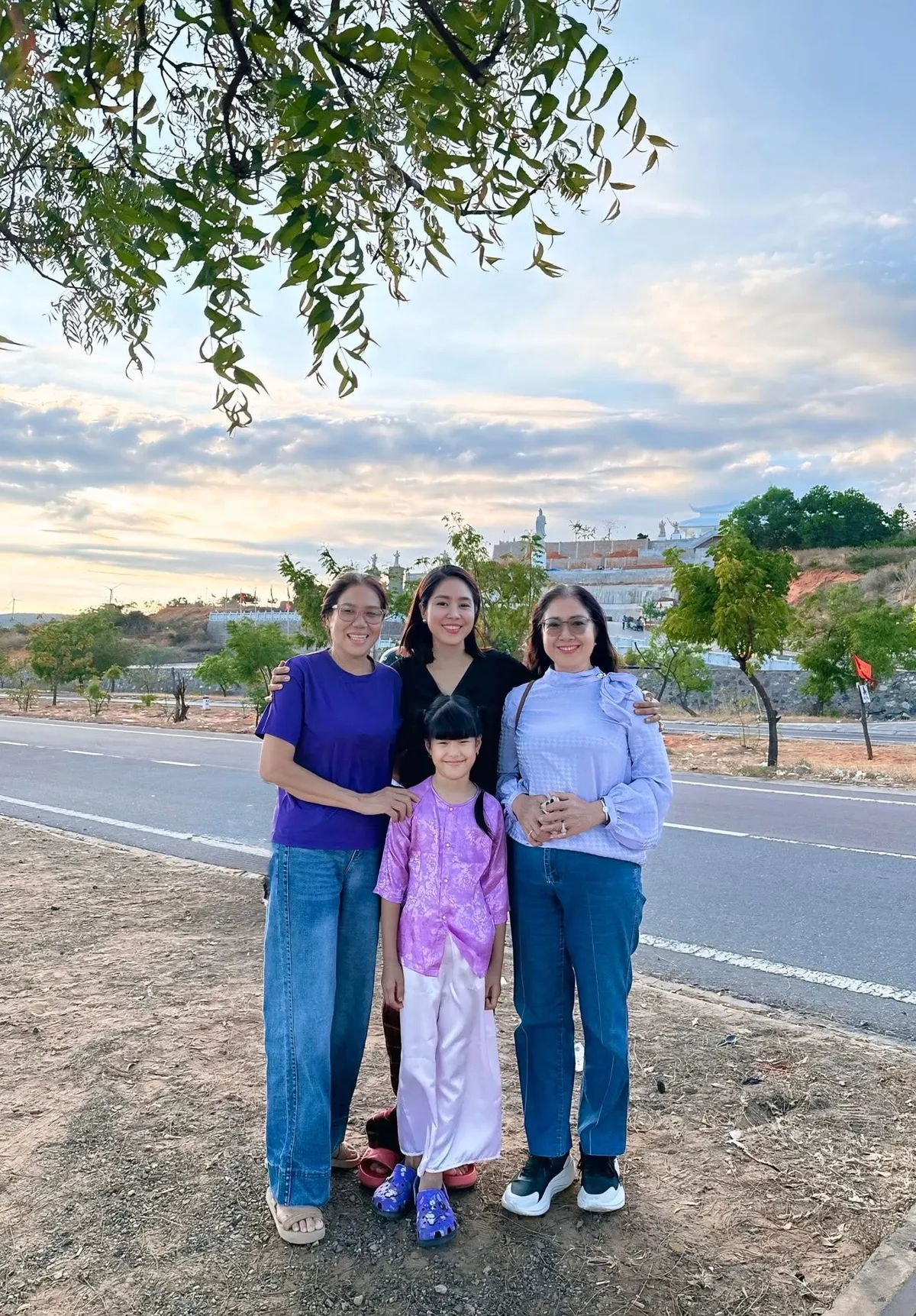 Điểm tin sao Việt: Mỹ T&acirc;m khoe ảnh l&atilde;ng mạn với Mai T&agrave;i Phến - Ảnh 3.