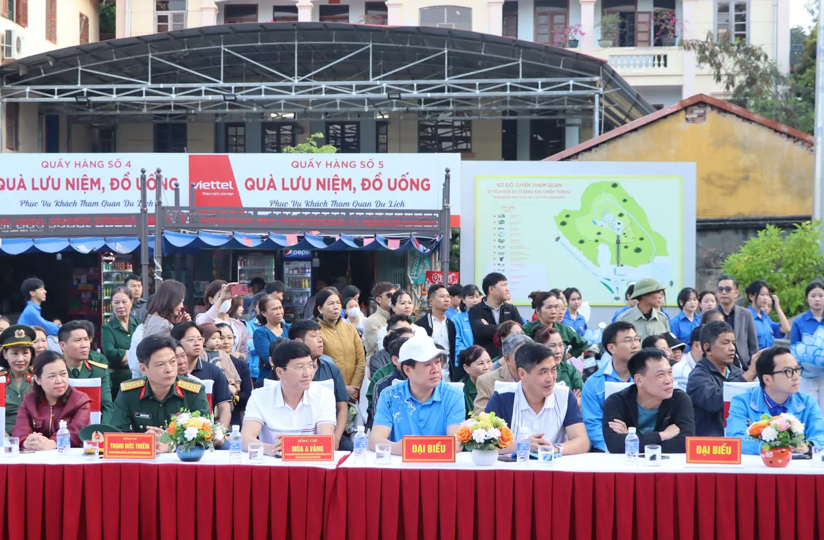 Điện Bi&ecirc;n: Hơn 2.200 người tham gia Ng&agrave;y chạy Olympic v&igrave; sức khỏe to&agrave;n d&acirc;n - Ảnh 2.