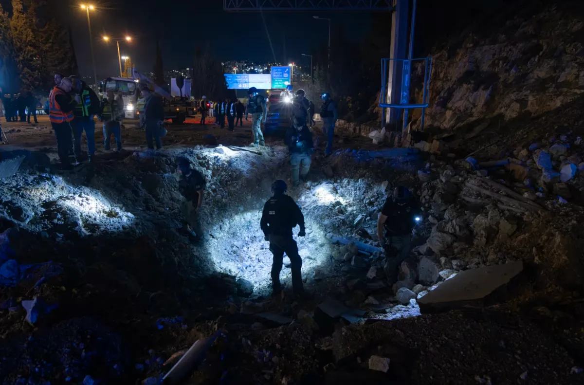 Kuwait xác nhận một số tiêm kích Mỹ bị rơi - Ảnh 1.