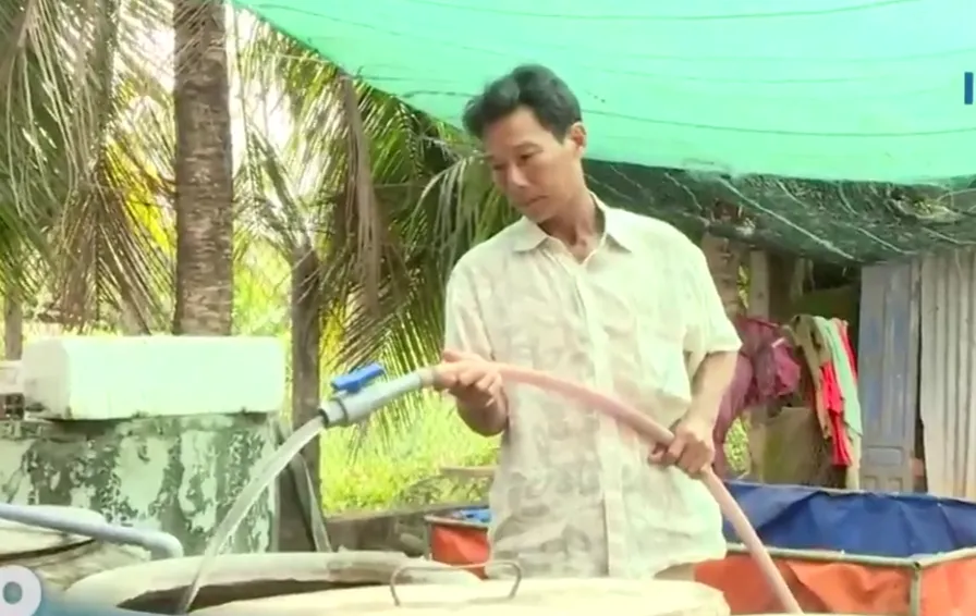 Người d&acirc;n Đồng Th&aacute;p chủ động trữ nước ngọt sớm để &ldquo;n&eacute; mặn&rdquo;- Ảnh 1.