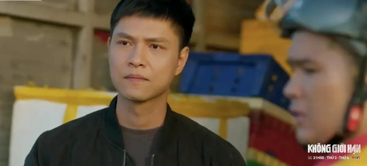 Không giới hạn - Tập 16: Bị cấm chơi với Phúc nhưng Lợi vẫn góp tiền giúp đỡ gia đình đồng đội - Ảnh 8.