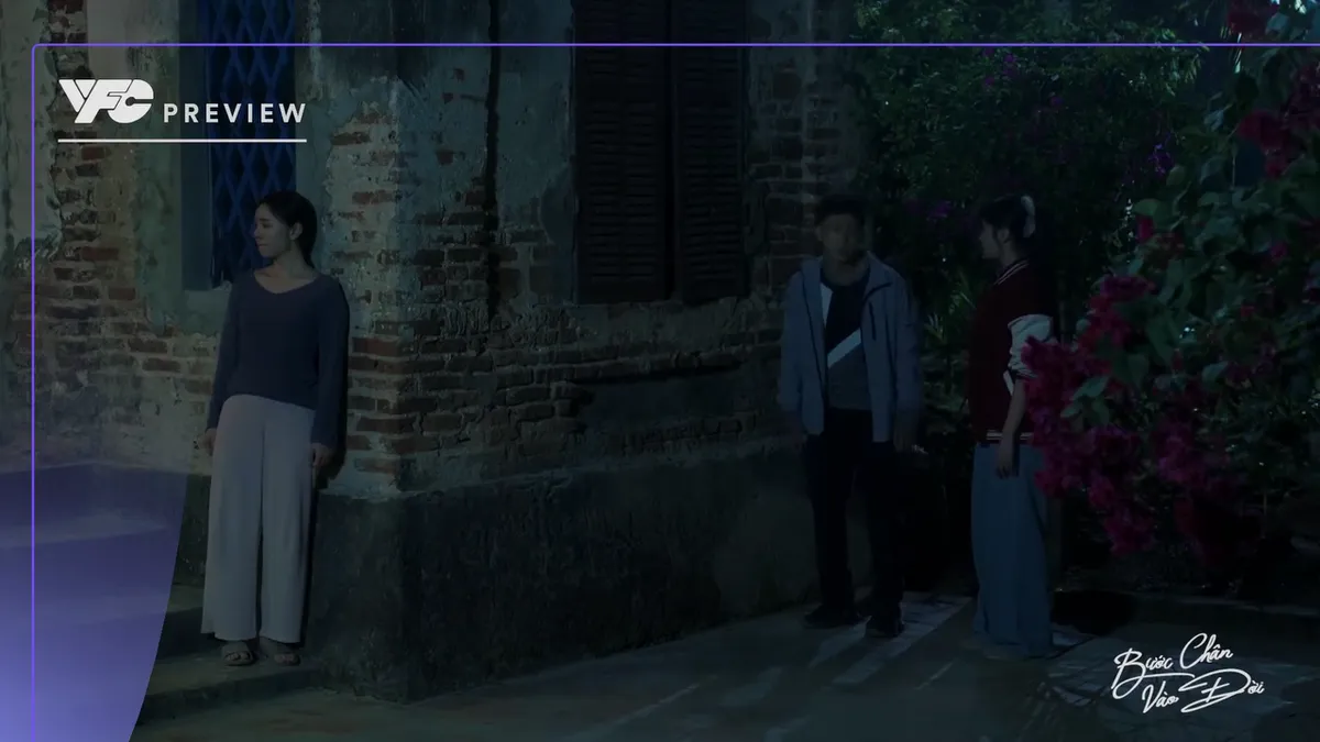 Bước ch&acirc;n v&agrave;o đời - Tập 4: Mẹ Qu&acirc;n chạm mặt Thương ở bệnh viện - Ảnh 3.