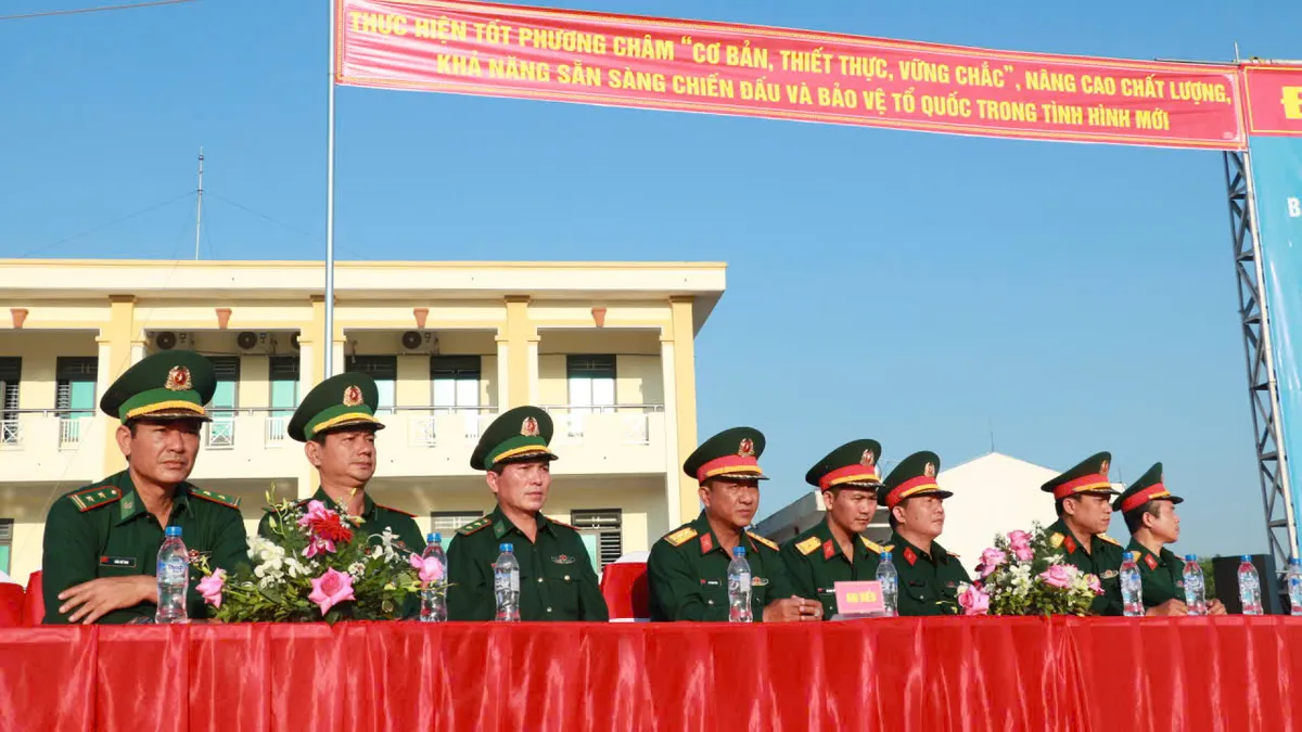 Quảng Ngãi: Ban Chỉ huy Phòng thủ khu vực 5 - Đức Phổ thi đua bảo đảm an toàn bầu cử - Ảnh 2.