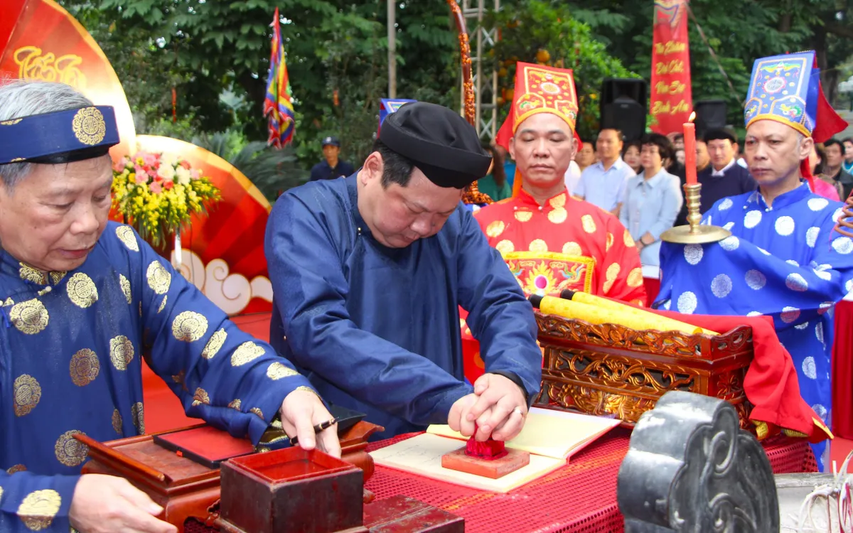 H&agrave; Nội: Lần đầu ti&ecirc;n tổ chức Lễ hội khai Ấn đền Voi Phục - Ảnh 1.