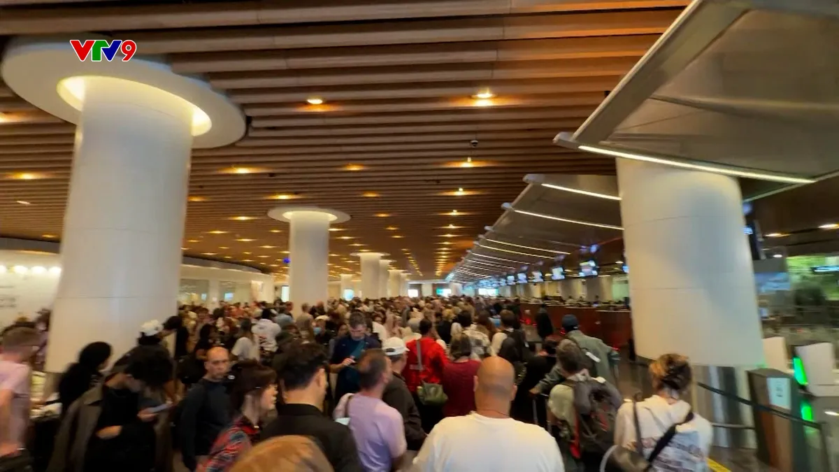 Hành khách Việt Nam đang được đảm bảo lưu trú an toàn