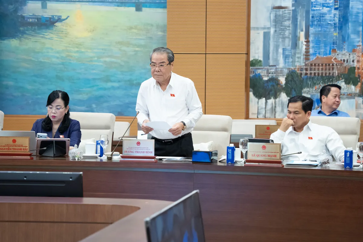 Ph&oacute; Chủ tịch Quốc hội Trần Quang Phương y&ecirc;u cầu l&agrave;m r&otilde; lo ngại của người d&acirc;n về gi&aacute; cả, chi ph&iacute; sinh hoạt trong b&aacute;o c&aacute;o d&acirc;n nguyện- Ảnh 1.