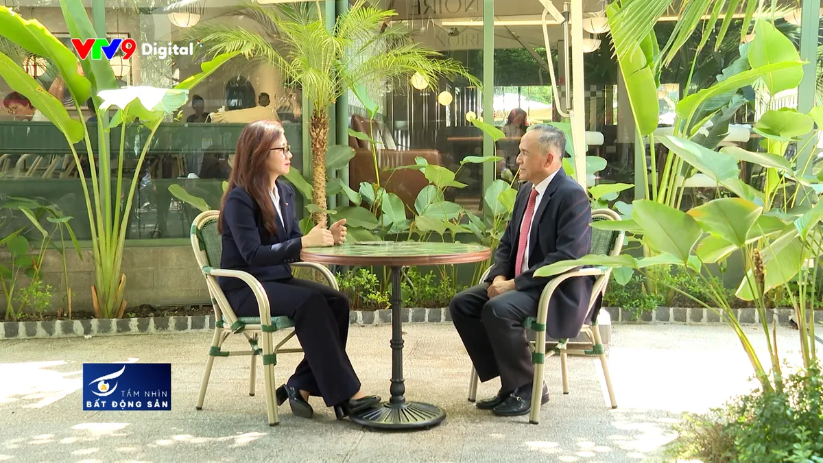 bds phong van chuyen gia ve thji truong,dịnh huong dau tu.jpg