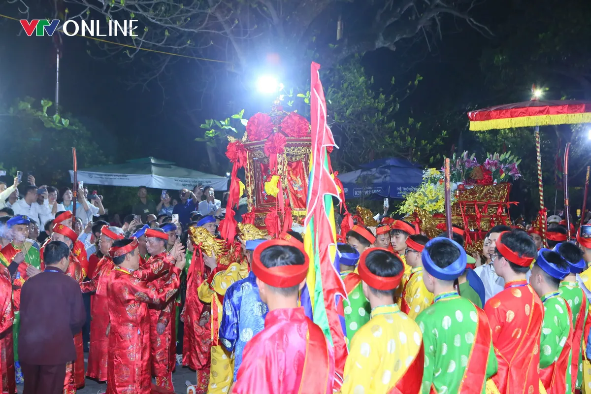 Trang trọng lễ Khai ấn Đền Trần xuân Bính Ngọ 2026 - Ảnh 2.