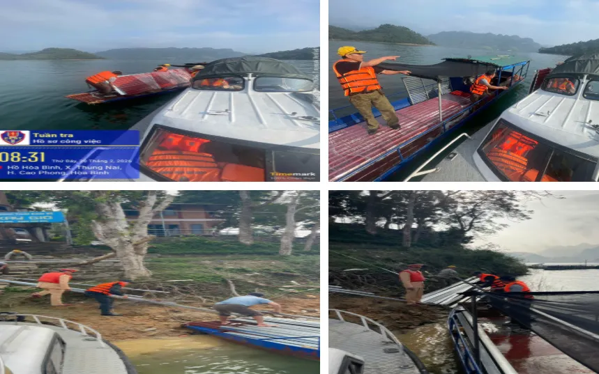 Lực lượng Cảnh sát giao thông đường thủy hỗ trợ người dân.