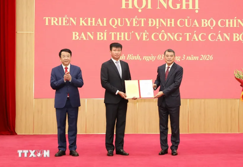 Ông Trần Huy Tuấn giữ chức Bí thư Tỉnh ủy Ninh Bình - Ảnh 1.