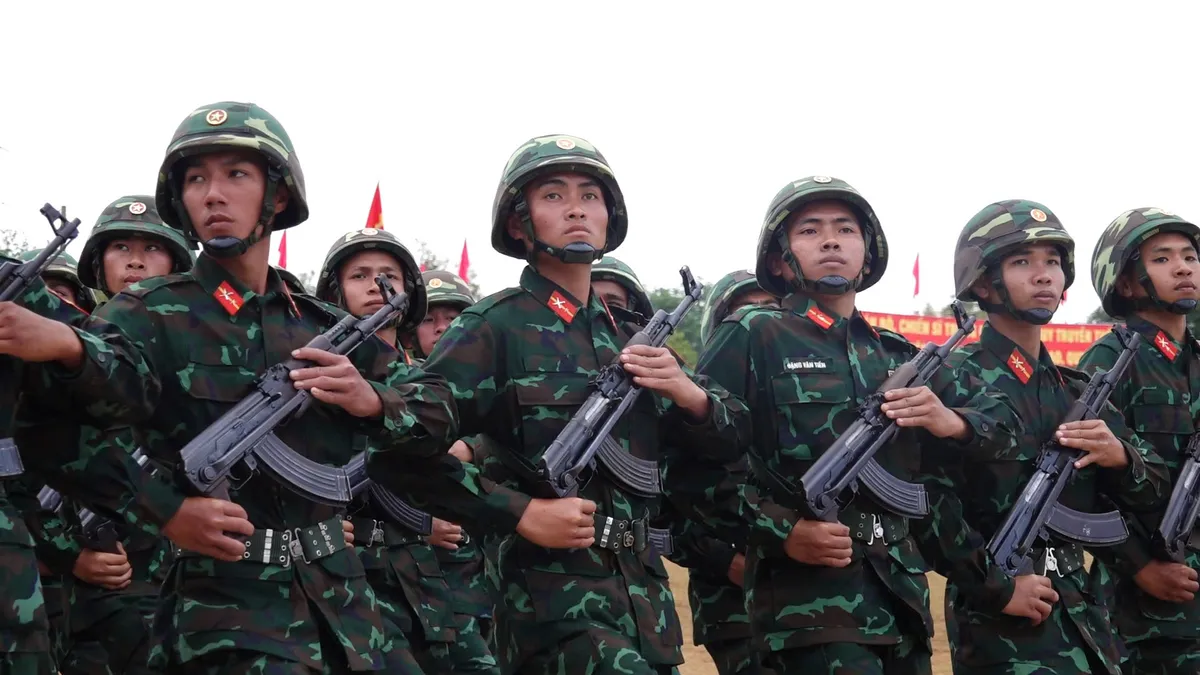 Trung đoàn 95 khí thế ra quân, sẵn sàng cho mùa huấn luyện mới 2026 - Ảnh 2.