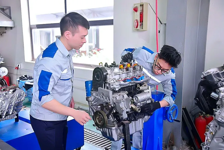 Phát triển nền kinh tế tri thức trong kỷ nguyên mới- Ảnh 3. Phát triển nền kinh tế tri thức trong kỷ nguyên mới- Ảnh 3.