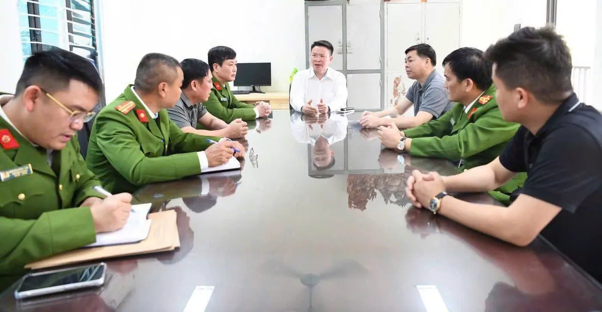 Ph&uacute; Thọ; L&agrave;m r&otilde; thủ phạm ch&eacute;m đứt l&igrave;a c&aacute;nh tay người đi đường  - Ảnh 1.