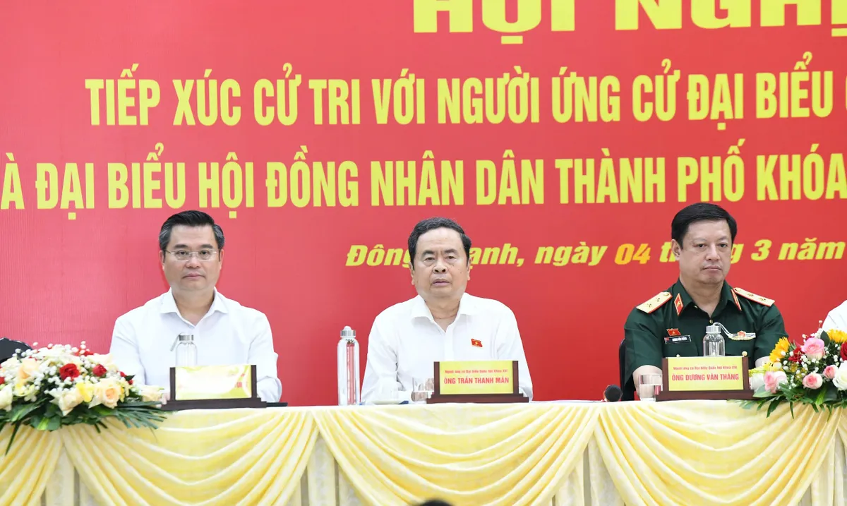 Chủ tịch Quốc hội dự Hội nghị tiếp x&uacute;c cử tri tại x&atilde; Đ&ocirc;ng Thạnh, TP H&ocirc;̀ Chí Minh - Ảnh 2.