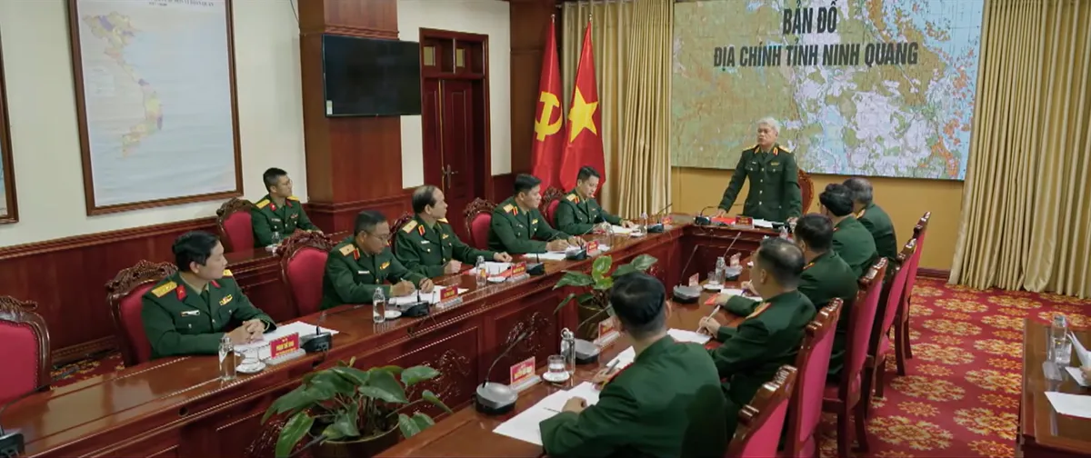 Không giới hạn - Tập 18: Trang giúp thành viên đội dân quân để trả ơn- Ảnh 1. Không giới hạn - Tập 18: Trang giúp thành viên đội dân quân để trả ơn- Ảnh 1.