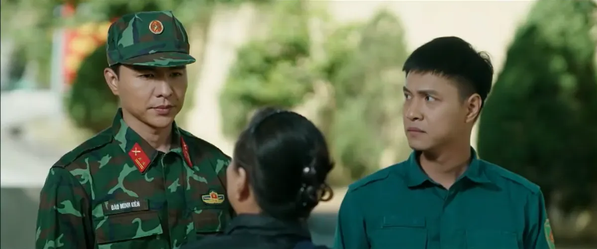 Không giới hạn - Tập 18: Trang giúp thành viên đội dân quân để trả ơn- Ảnh 7. Không giới hạn - Tập 18: Trang giúp thành viên đội dân quân để trả ơn- Ảnh 7.