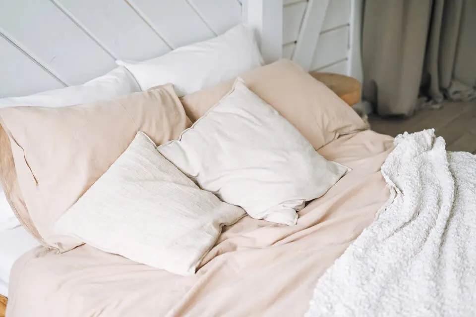 Bao l&acirc;u n&ecirc;n thay chăn, gối để đảm bảo sức khỏe?- Ảnh 1.